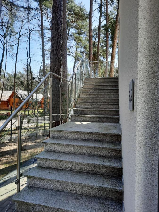Komfortowy Apartament Dwupoziomowy W Cichej Okolicy Pobierowo Exteriör bild